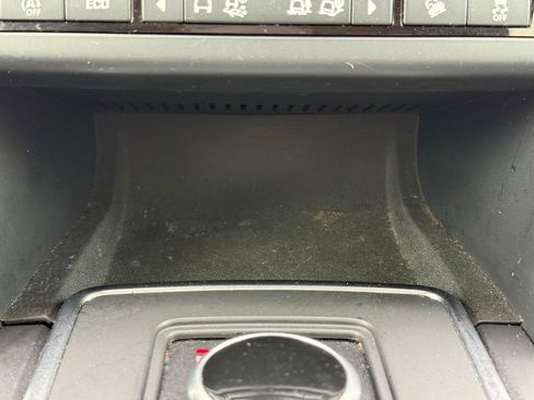 Used 2018 Land Rover Discovery Sport HSE AWD/4WD image 23