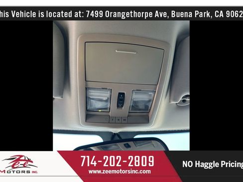 Used 2005 Chrysler 300 SRT8 w/ SRT Option Group II image 39