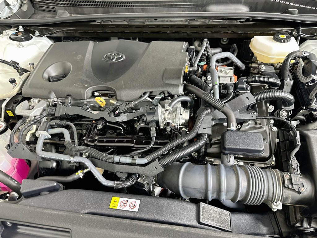Certified 2025 Toyota Camry SE FWD image 30