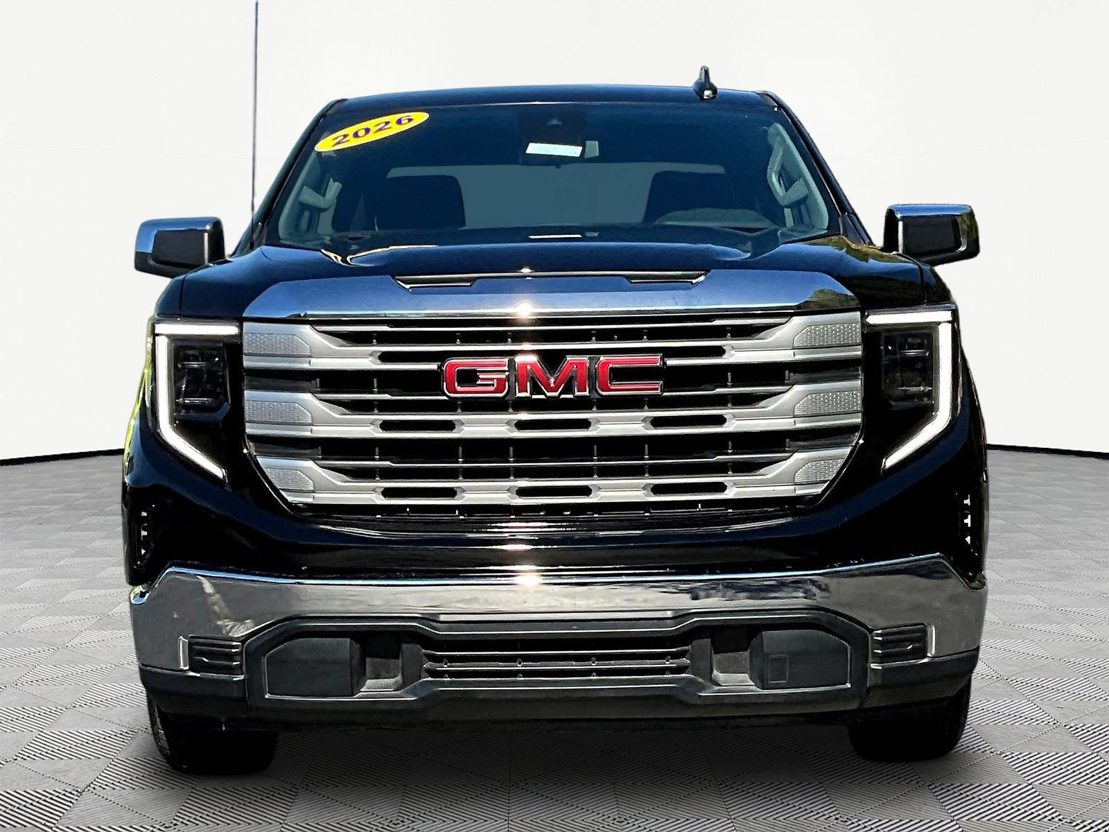 Used 2026 GMC Sierra 1500 SLE RWD image 2