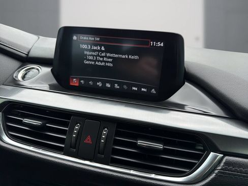 Used 2017 MAZDA MAZDA6 Touring FWD image 18