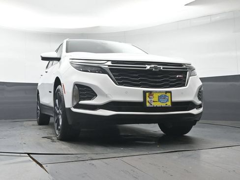 Used 2022 Chevrolet Equinox RS w/ LPO, Cargo Package AWD/4WD image 35