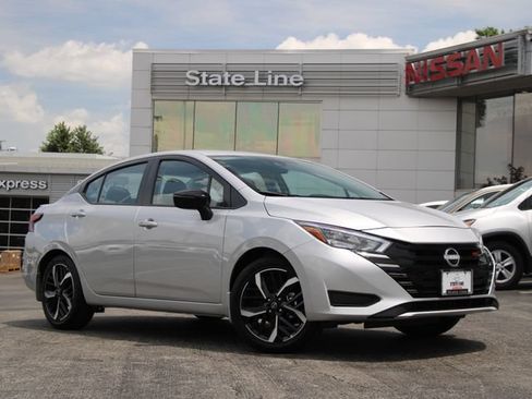 Certified 2025 Nissan Versa SR w/ Trunk Package FWD image 1