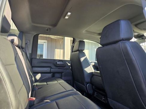Used 2024 Chevrolet Silverado 3500 W/T image 18