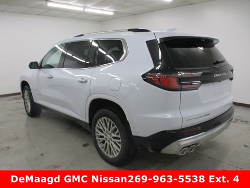 New 2026 GMC Acadia Denali w/ Super Cruise Package image 12