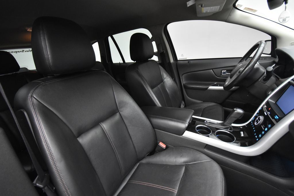 Used 2013 Ford Edge Limited FWD image 13