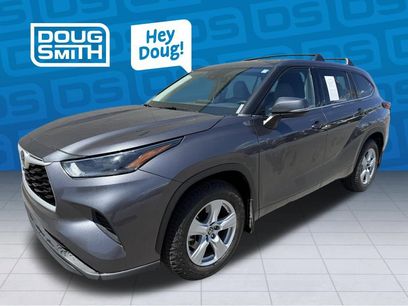 Used 2021 Toyota Highlander L