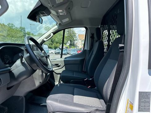 Used 2025 Ford Transit 250 Low Roof w/ Exterior Upgrade Package RWD image 10