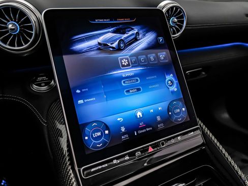 Used 2024 Mercedes-Benz SL 43 AMG image 78