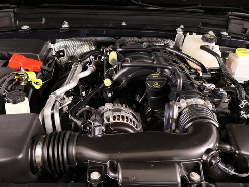 Used 2024 Jeep Gladiator Rubicon image 20