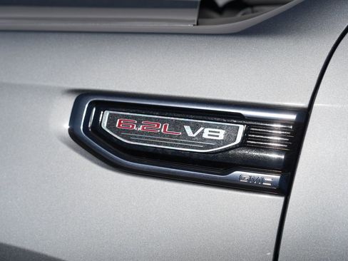 Used 2024 GMC Sierra 1500 AT4 w/ AT4 Premium Package image 41