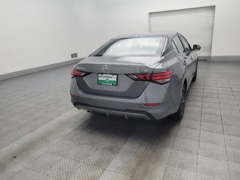 Used 2024 Nissan Sentra SV FWD image 9