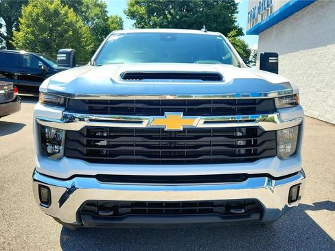 Used 2025 Chevrolet Silverado 2500 LT w/ Convenience Package AWD/4WD image 21
