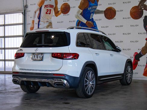 Used 2022 Mercedes-Benz GLB 250 image 26