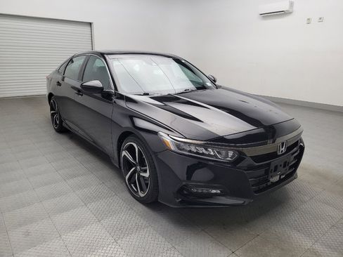 Used 2018 Honda Accord Sport image 13