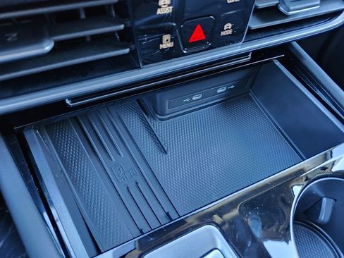 New 2026 Volkswagen Atlas SE image 10