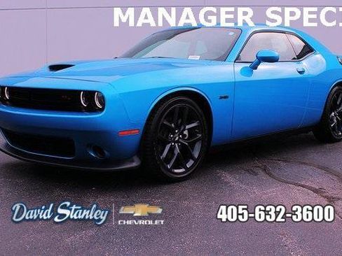 Used 2023 Dodge Challenger R/T w/ Blacktop Package image 1