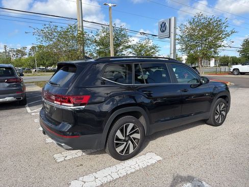 Used 2024 Volkswagen Atlas SE image 9