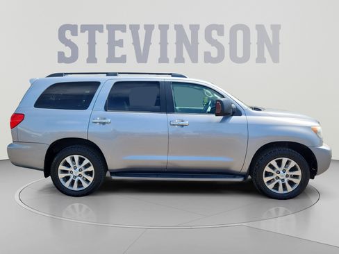 Used 2013 Toyota Sequoia Limited AWD/4WD image 6