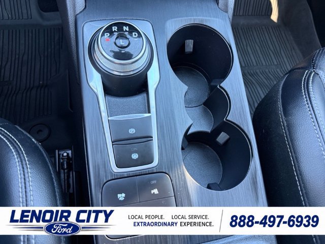 Certified 2022 Ford Escape Titanium w/ Class II Trailer Tow Package FWD image 28