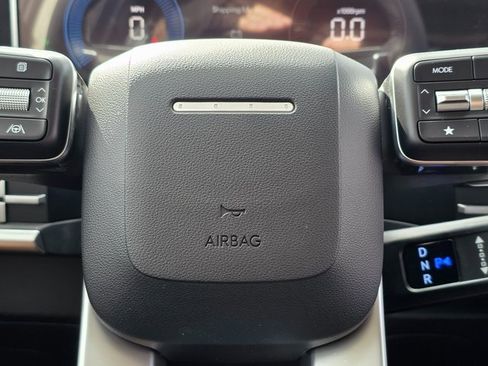 New 2026 Hyundai Santa Fe SE image 24