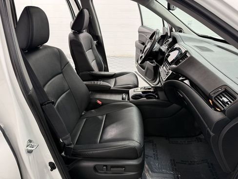 Used 2022 Honda Pilot Touring image 15