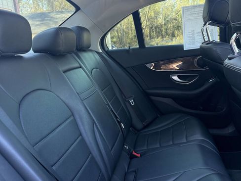 Used 2017 Mercedes-Benz C 300 Sedan image 10
