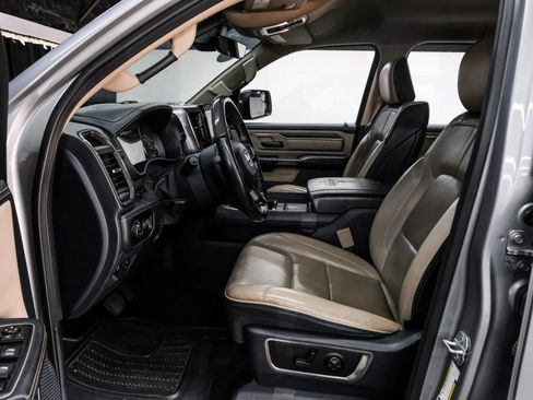 Used 2019 RAM 1500 Limited w/ Advanced Safety Group AWD/4WD image 5