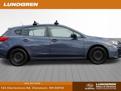 Used 2017 Subaru Impreza 2.0i image 2