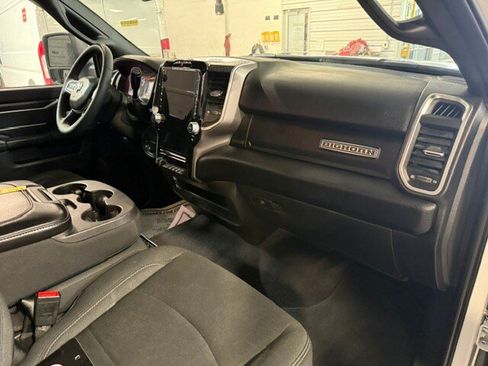 Used 2025 RAM 2500 Big Horn AWD/4WD image 9