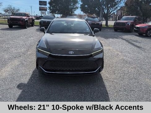 New 2026 Toyota Crown Platinum image 15