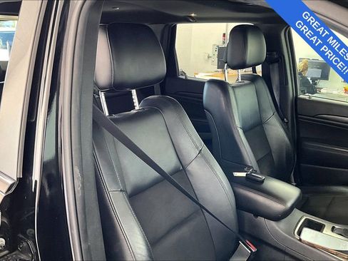 Used 2021 Jeep Grand Cherokee Laredo X image 10