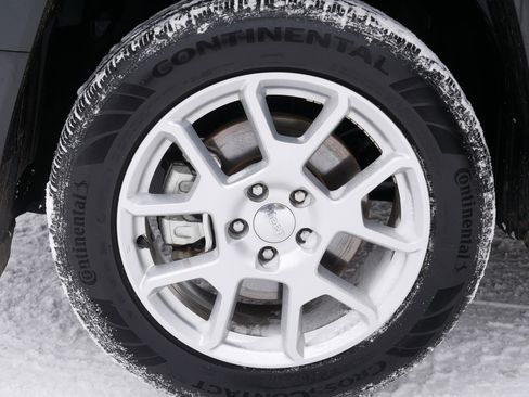 Used 2022 Jeep Renegade Latitude w/ Convenience Group image 15