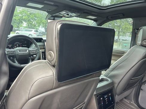 Used 2026 GMC Yukon XL Denali Ultimate AWD/4WD image 21