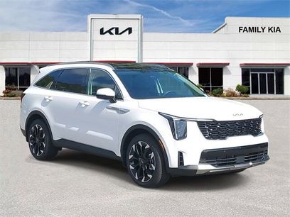 New 2025 Kia Sorento EX w/ Panoramic Sunroof Package