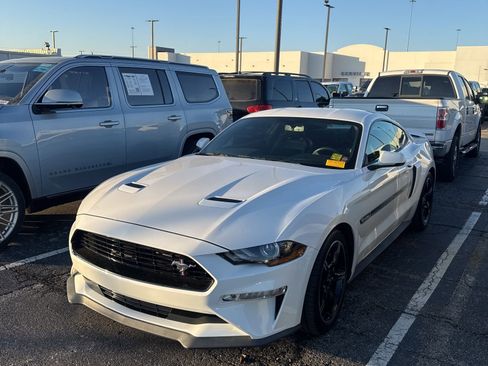 Used 2019 Ford Mustang GT Premium w/ Equipment Group 401A image 1