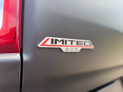 Used 2022 RAM 1500 Big Horn AWD/4WD image 11