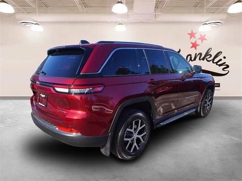 New 2023 Jeep Grand Cherokee Limited w/ Luxury Tech Group II AWD/4WD image 5