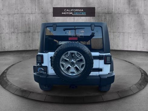 Used 2016 Jeep Wrangler Unlimited Sport w/ Connectivity Group image 6