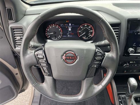 Used 2023 Nissan Frontier Pro-X w/ Technology Package image 18