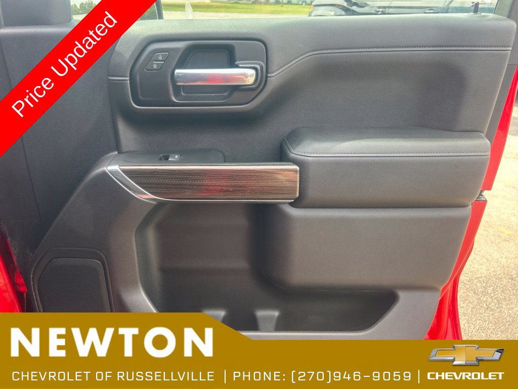 Used 2022 Chevrolet Silverado 1500 LT AWD/4WD image 23