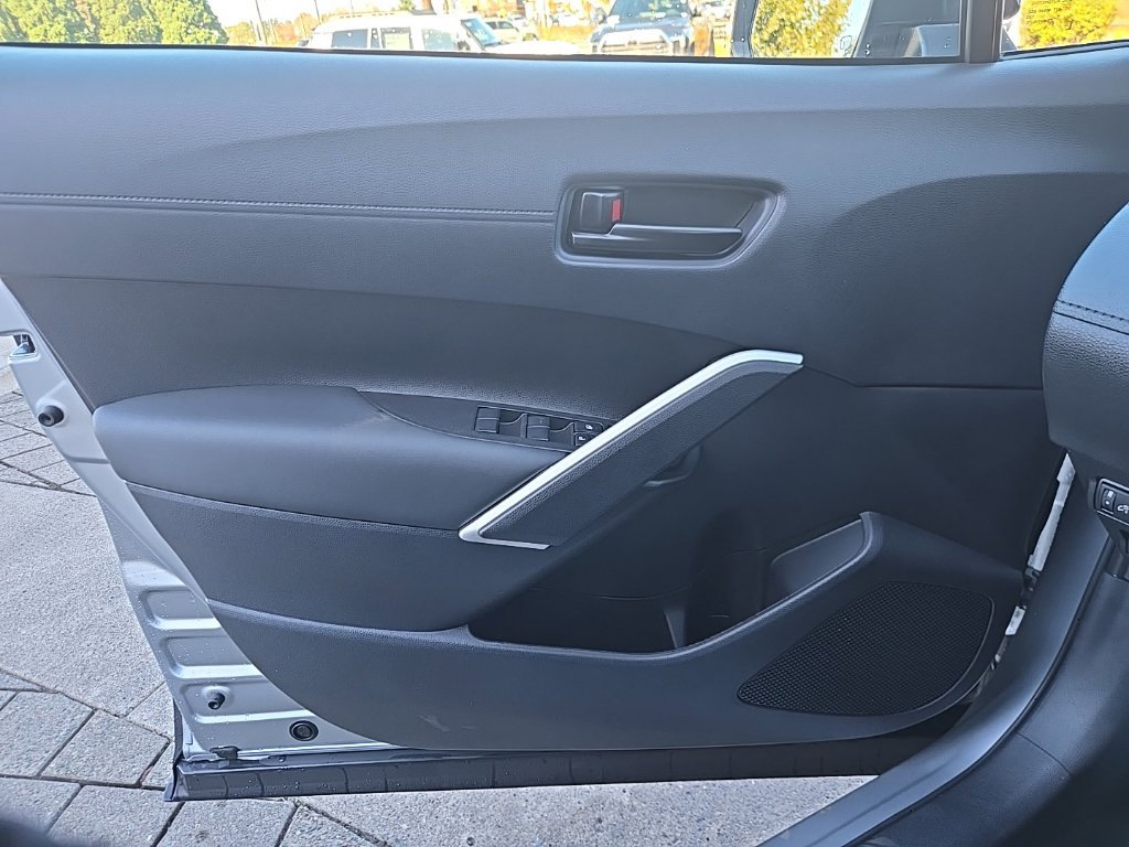 New 2026 Toyota Corolla Cross LE w/ Moonroof Package AWD/4WD image 17