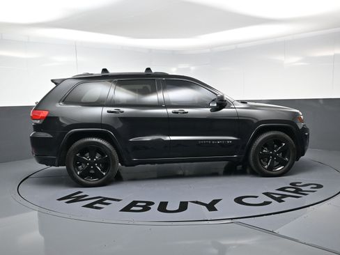 Used 2014 Jeep Grand Cherokee Altitude image 10