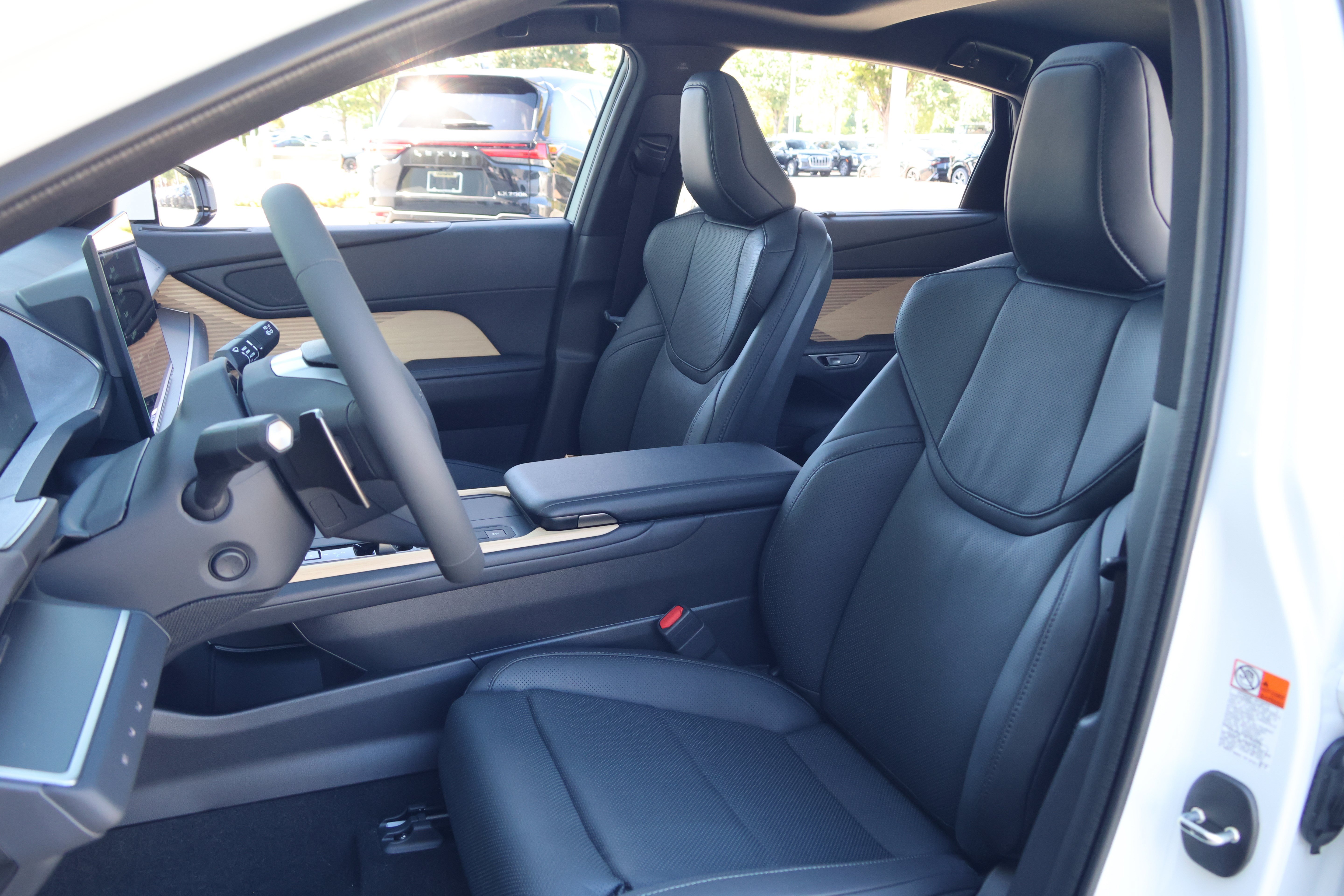 New 2026 Lexus ES 350e w/ Accessory Package (K3) FWD image 34