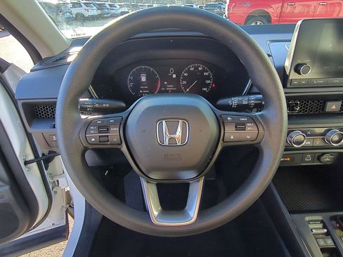 Used 2023 Honda CR-V LX image 18