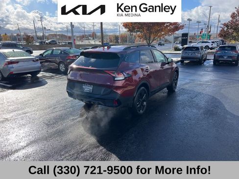Certified 2025 Kia Sportage X-Line image 11