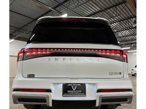 Used 2025 INFINITI QX80 Luxe image 12