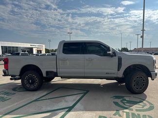 Used 2025 Ford F250 Platinum w/ FX4 Off-Road Package AWD/4WD video 2
