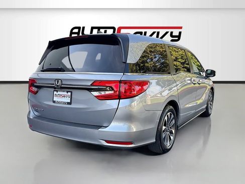 Used 2023 Honda Odyssey EX-L image 7