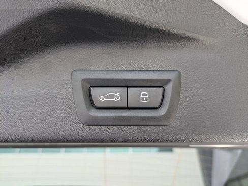 Used 2026 BMW X5 sDrive40i w/ Climate Comfort Package RWD image 15
